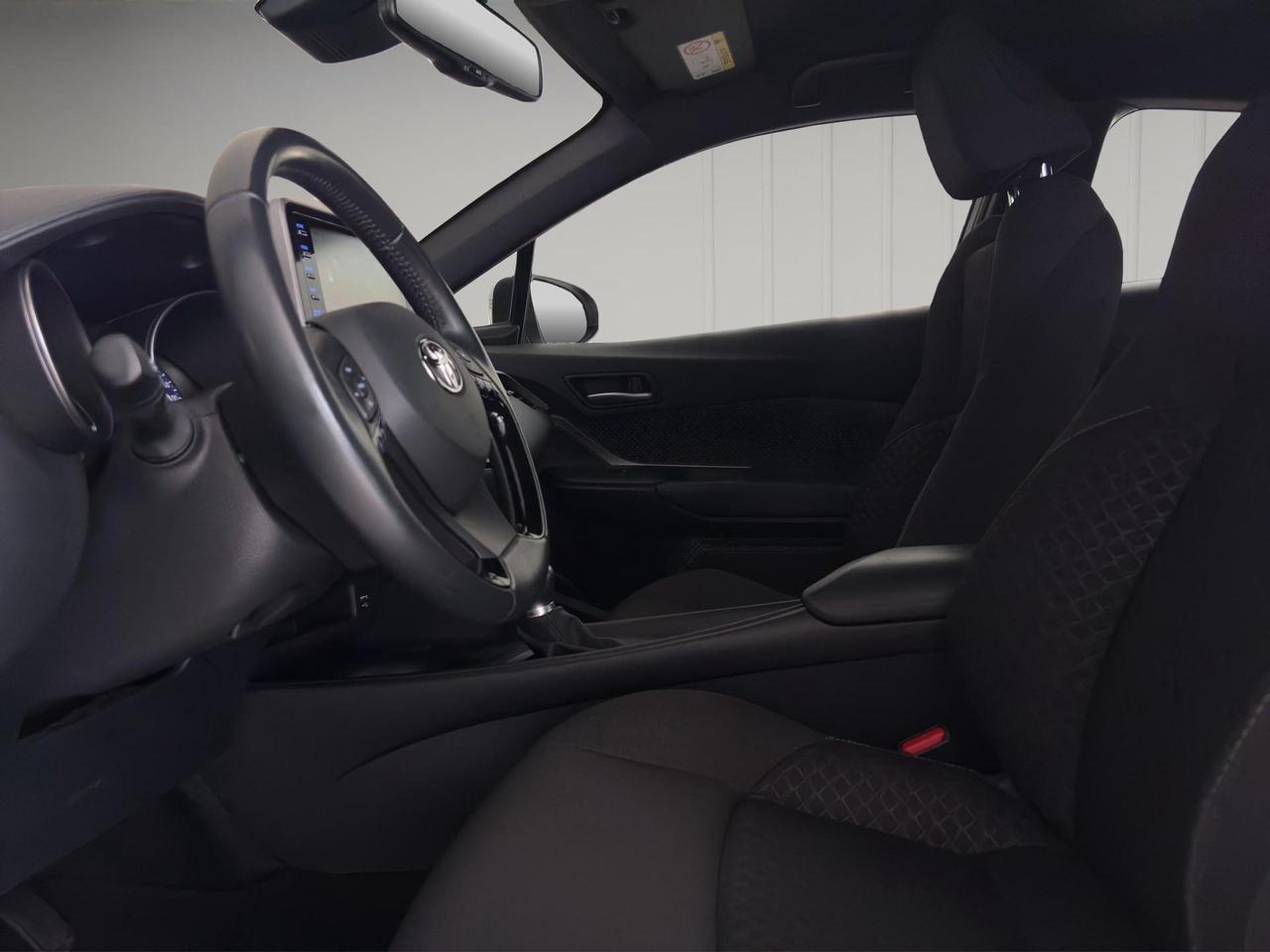 Toyota C-HR 1.8h Active e-cvt