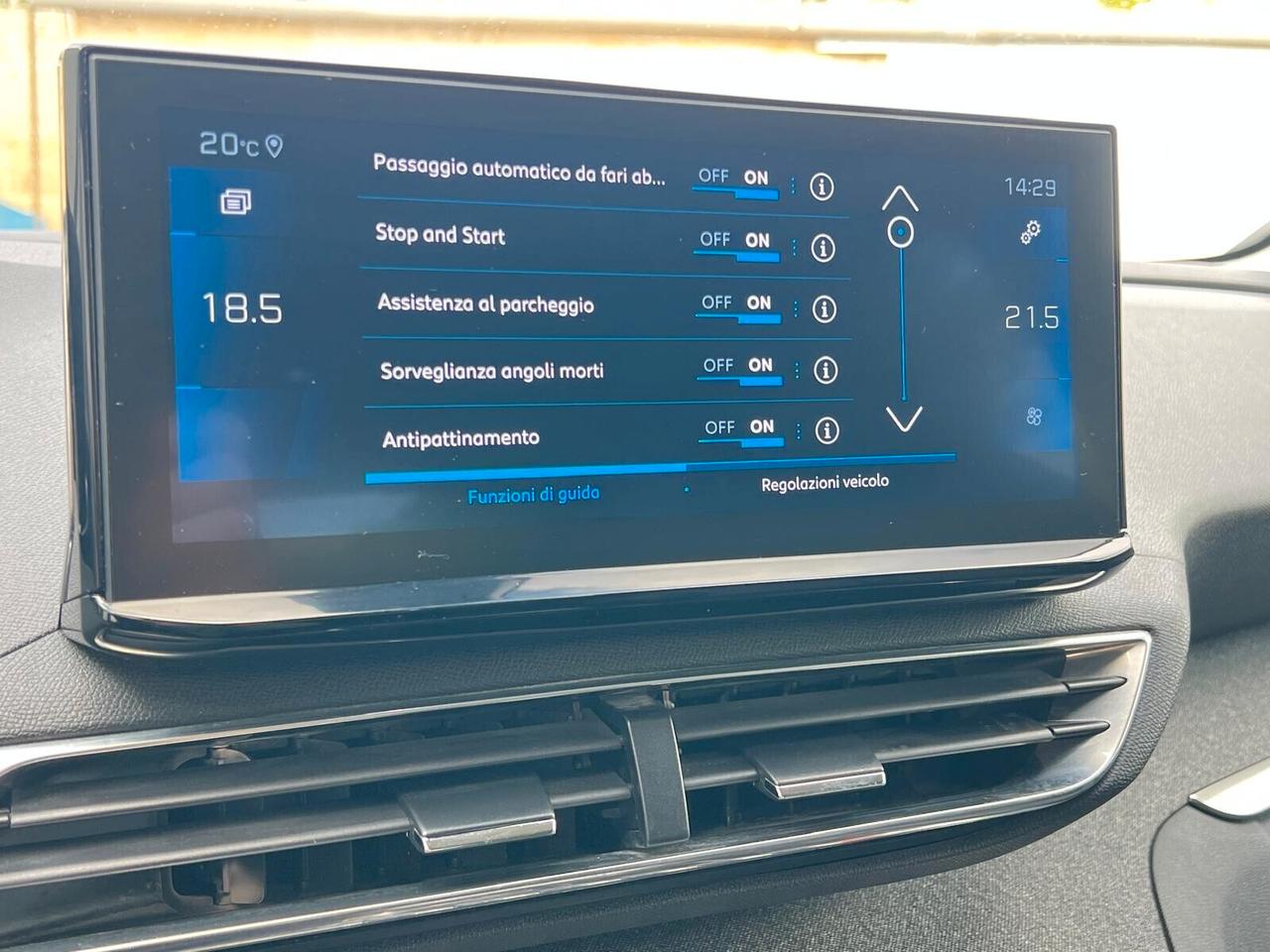 Peugeot 3008 HDi 130 EAT8 Allure Pack