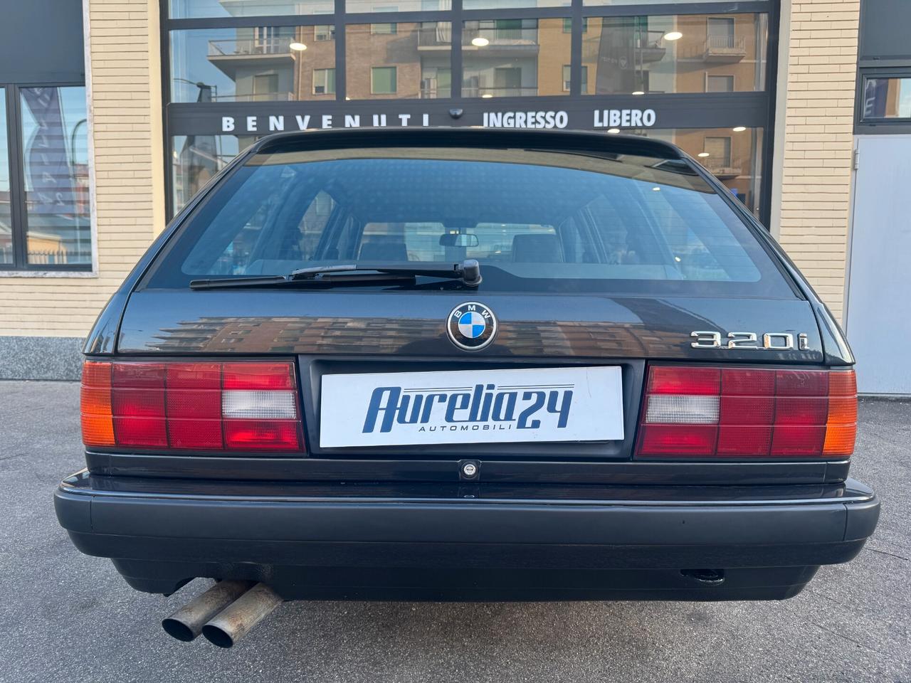 Bmw E30 320i Touring 6 cilindri UNICOPROPRIETARIO