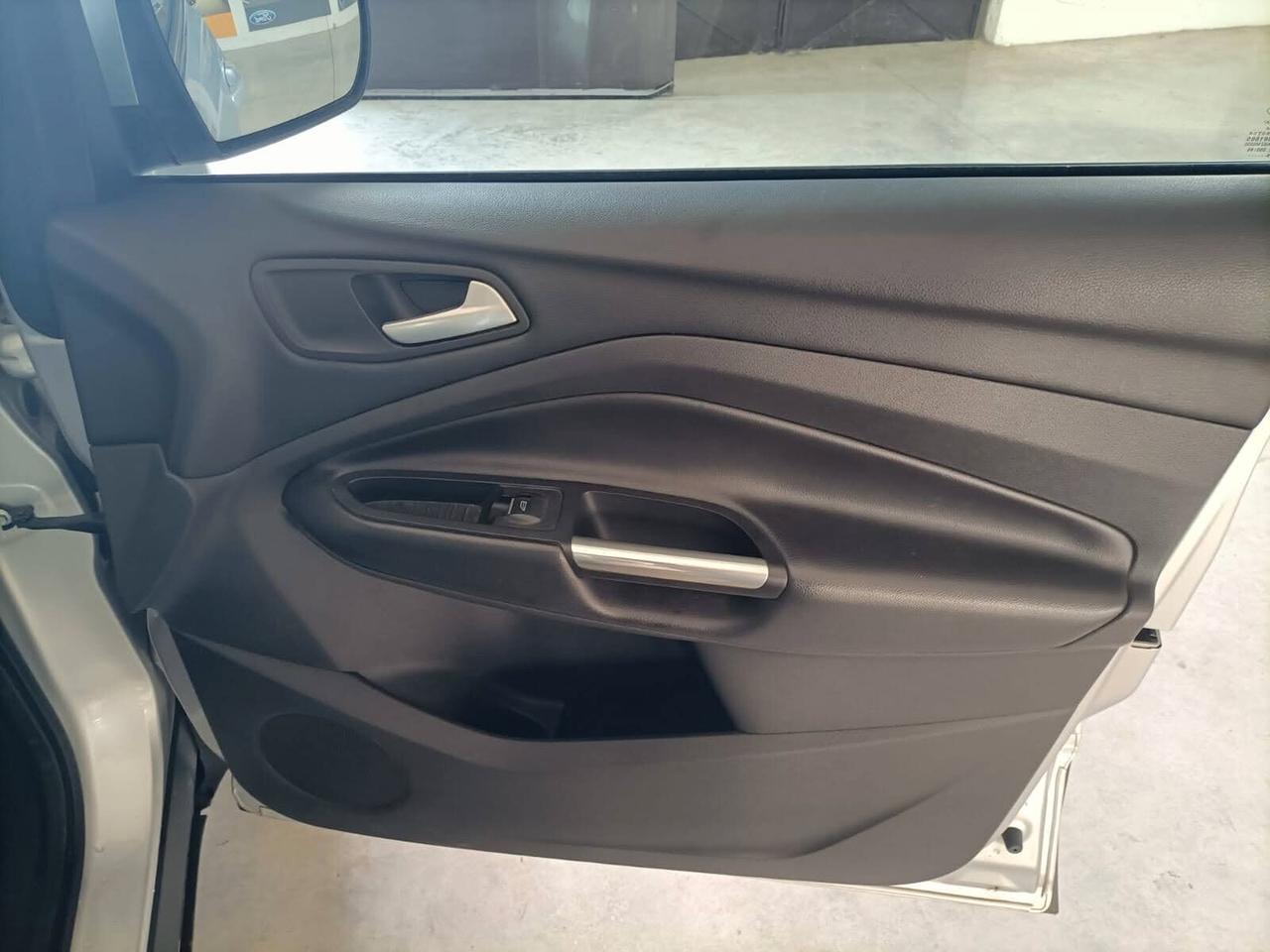 Ford Kuga 2.0 TDCI 120 CV S&S 2WD Powershift Business 09/2019