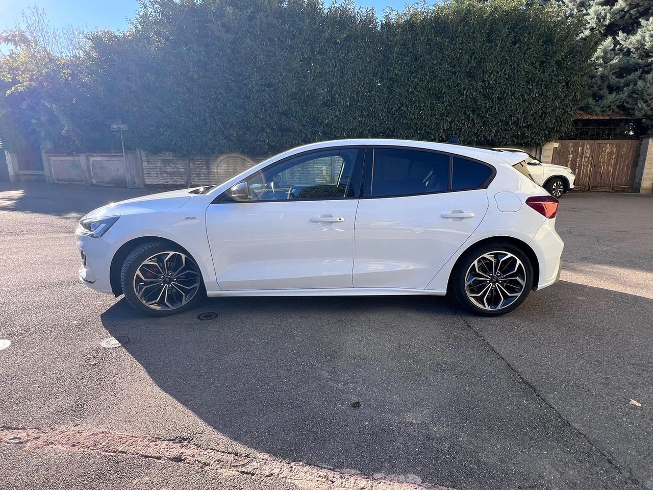 Ford Focus 1.0 EcoBoost mHEV ST Line X #8155