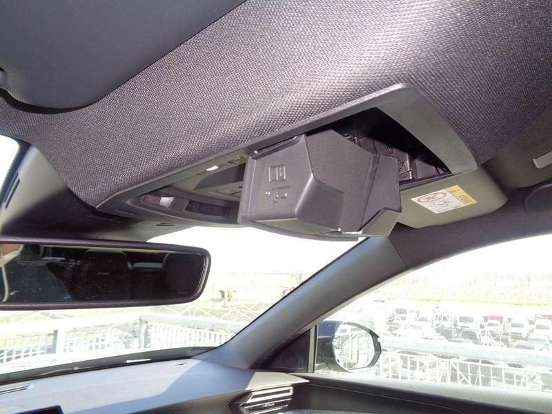 Peugeot 3008 Hybrid 136 e-DCS6 Allure