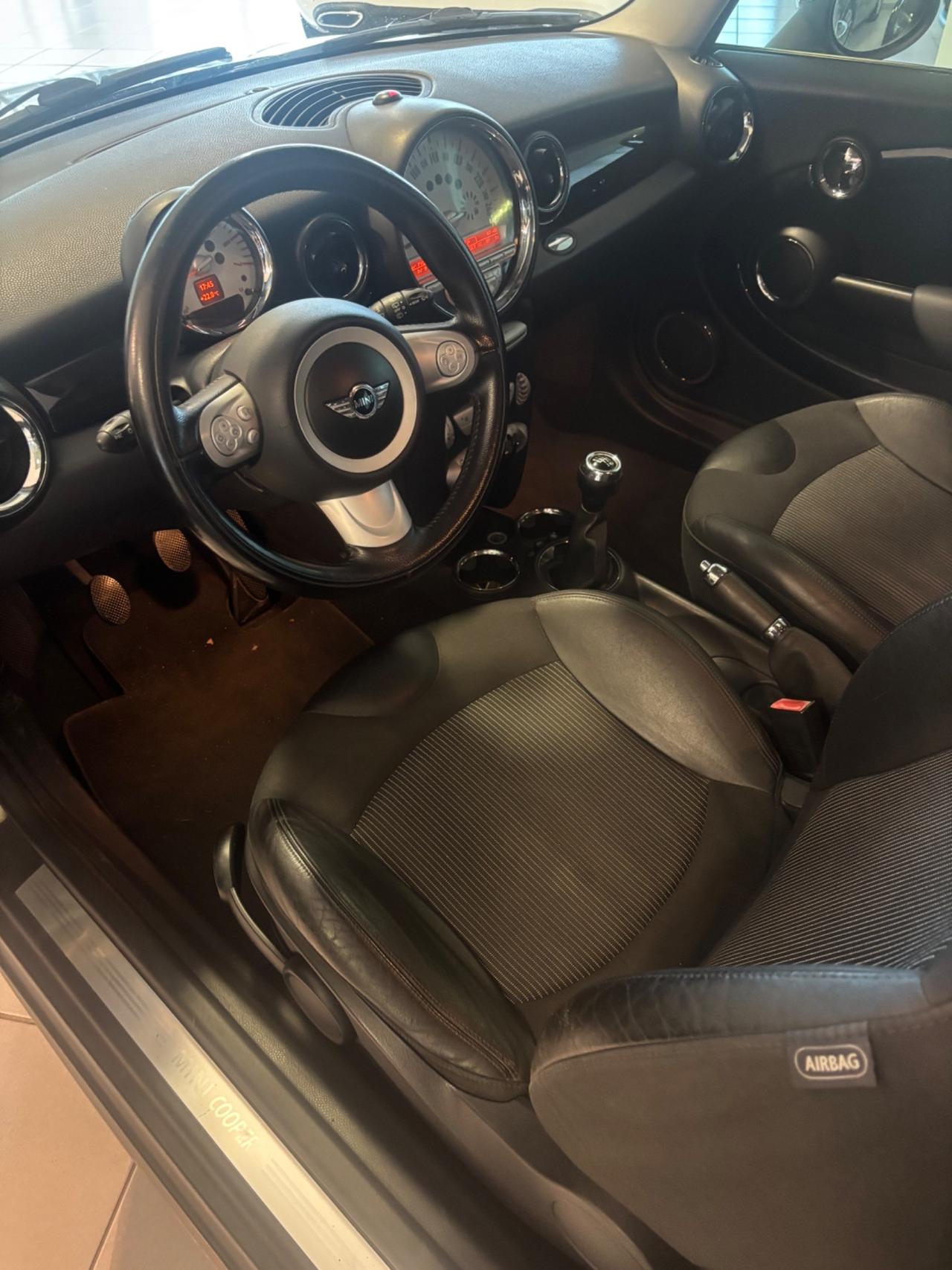 Mini Cooper D Clubman 1.6 16V