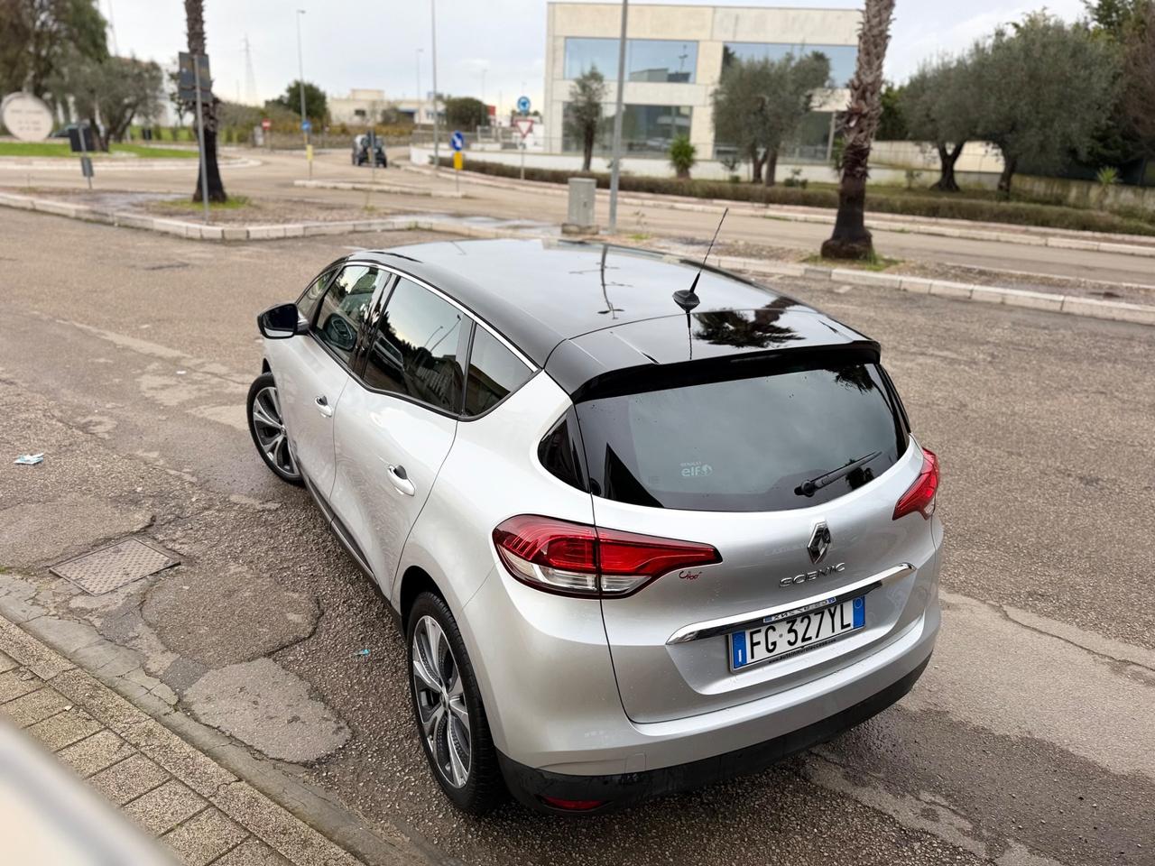 Renault Scenic Scénic dCi 8V 110 CV EDC Energy Bose iva esposta