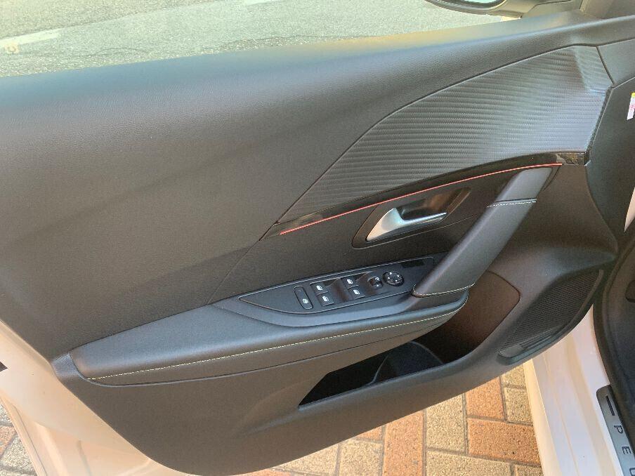 Peugeot 208 BlueHDi 100 Stop&Start 5 porte GT Line