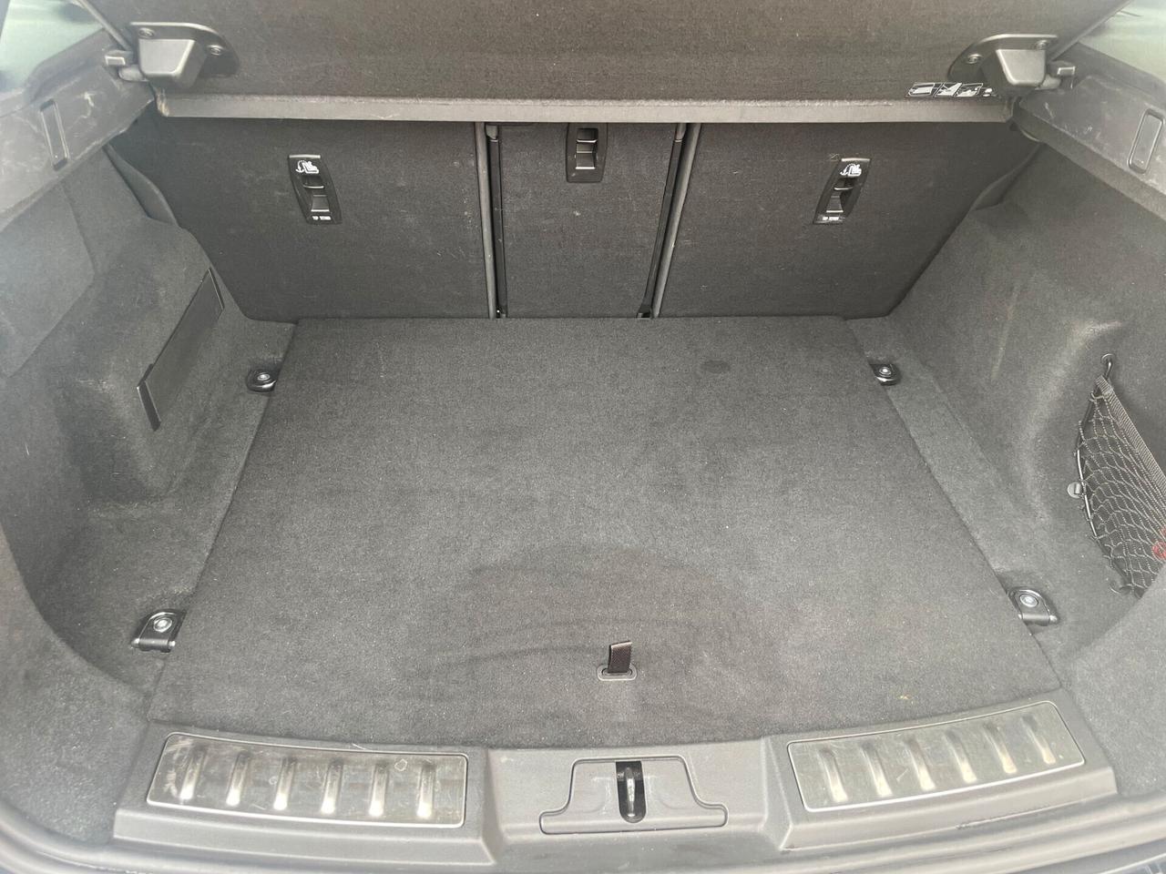 Land Rover Evoque 2.0D I4 163CV R-Dynamic HSE