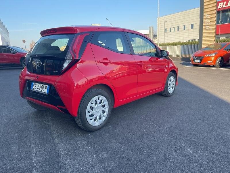 Toyota Aygo Connect 1.0 VVT-i 72 CV 5 porte x-play