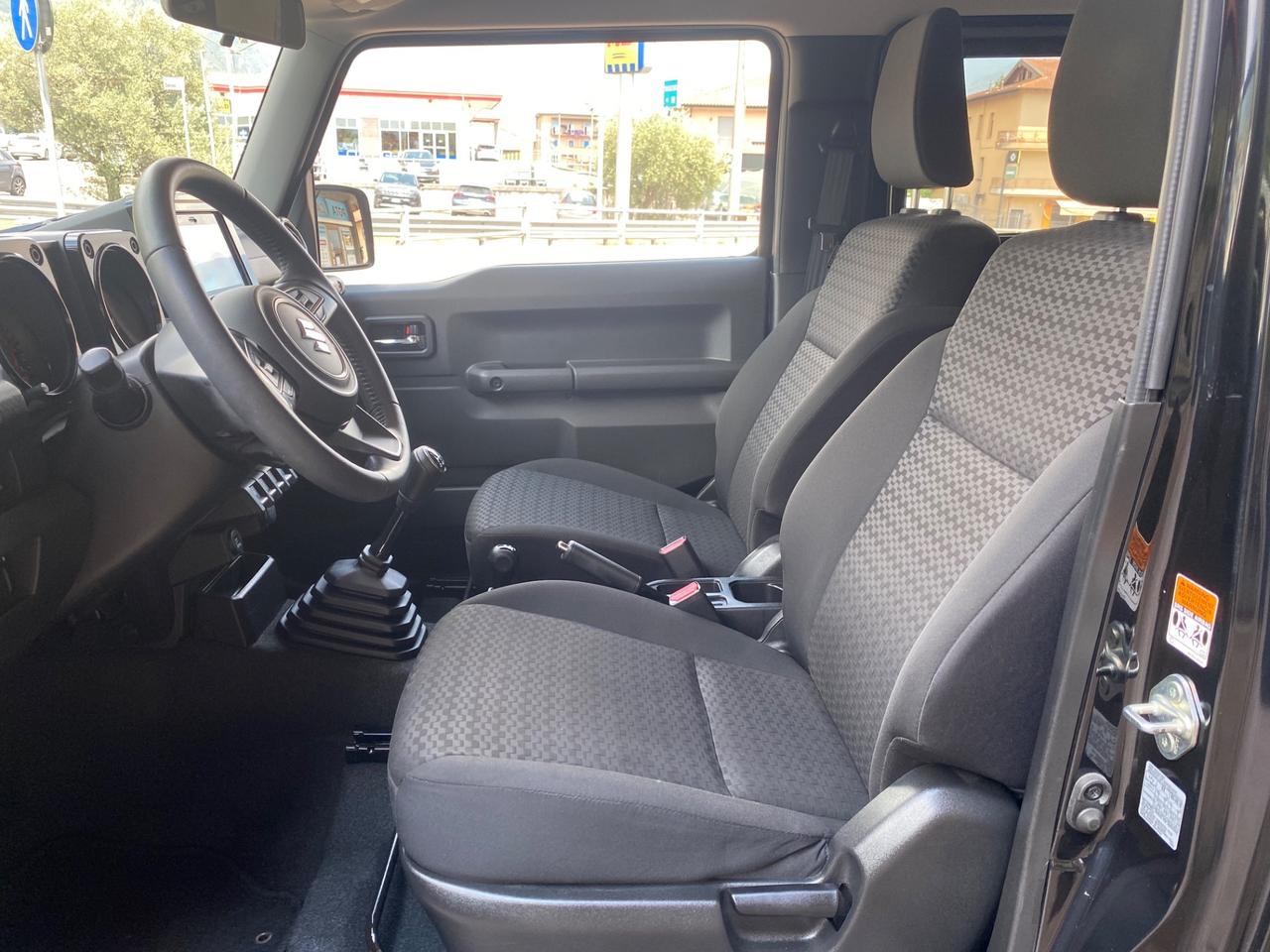 Suzuki Jimny 1.5 5MT Top 4 POSTI !!!