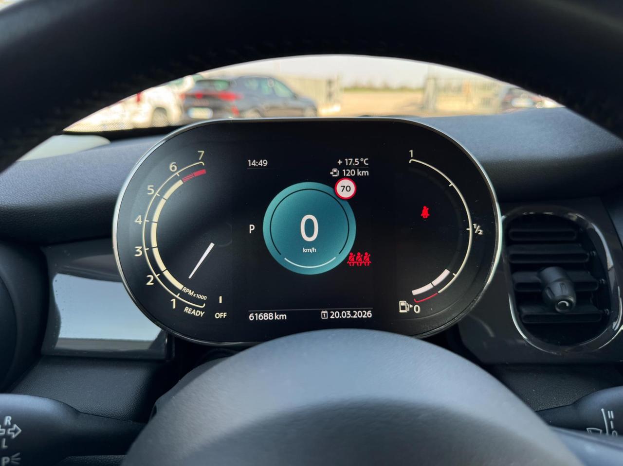 Mini 5 Porte One Essential 1.5 Twin Power Turbo 102cv Steptronic