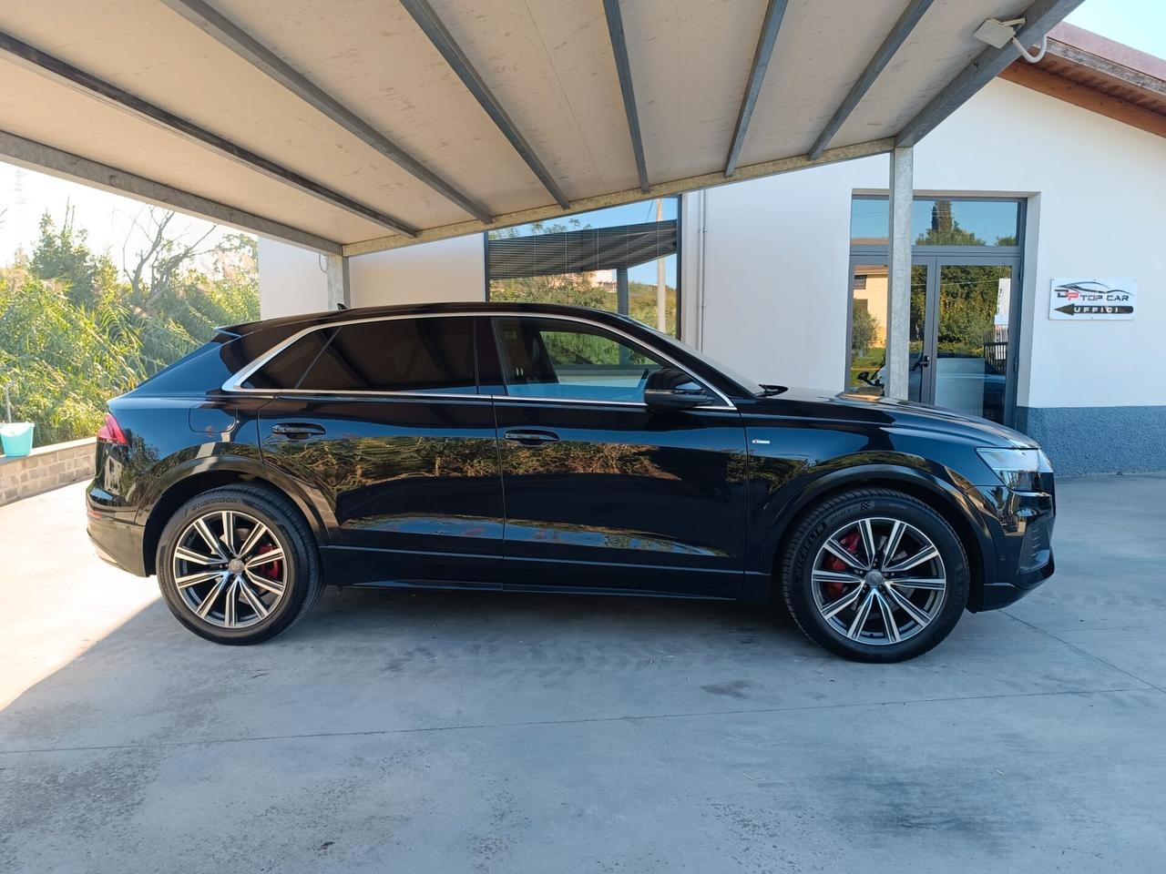 Audi Q8 50 TDI 286 CV quattro tiptronic