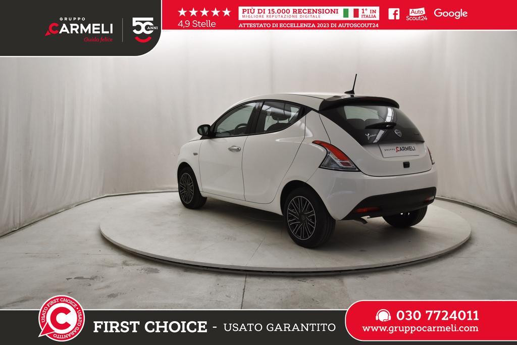Lancia Ypsilon 1.0 FireFly Hybrid Gold