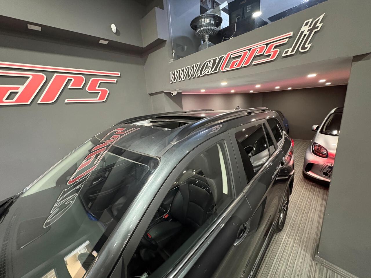 Cirelli 6 1.5 Premium 139cv 7 posti NUOVA - Linea Black