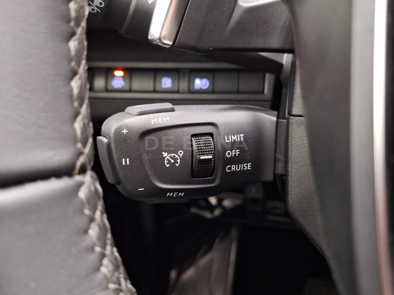 Peugeot 3008 1.6 hybrid4 phev allure pack 300cv e-eat8