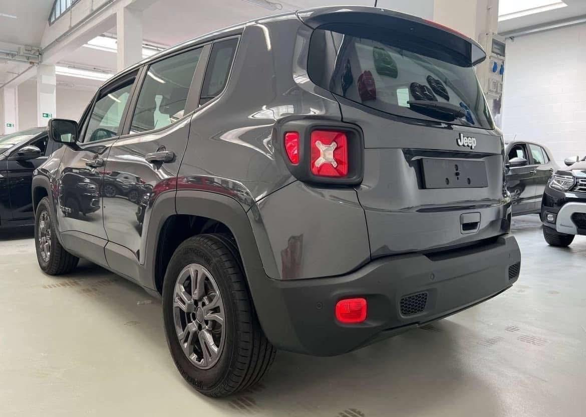 JEEP RENEGADE 1.0 130 CV AUTO A NOLEGGIO CON KM ILLIMITATI