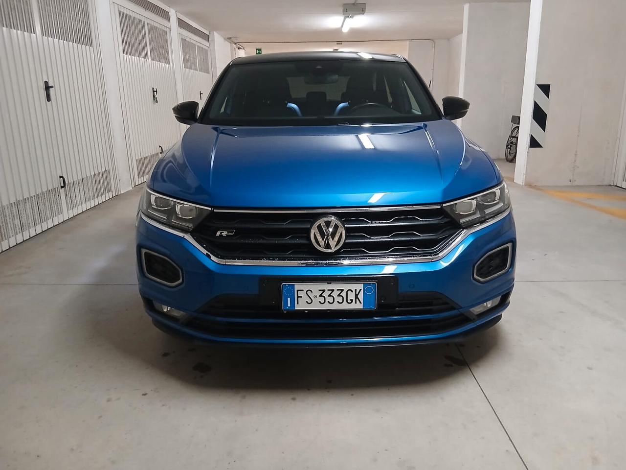 Volkswagen T-Roc 1.5 TSI ACT DSG R Line PARI AL NUOVO tua a € 312 mese