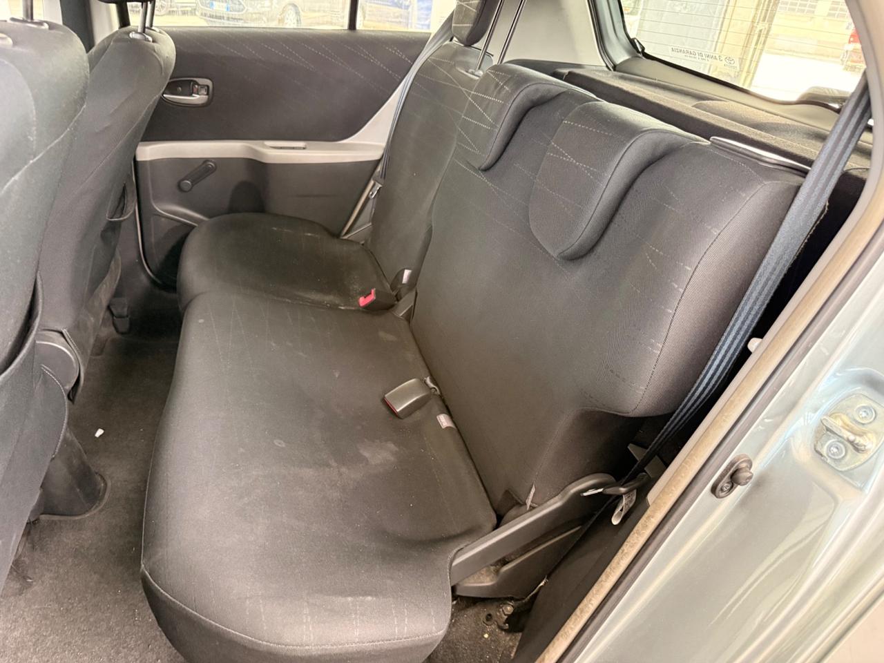 Toyota Yaris 1.3 5 porte Navi