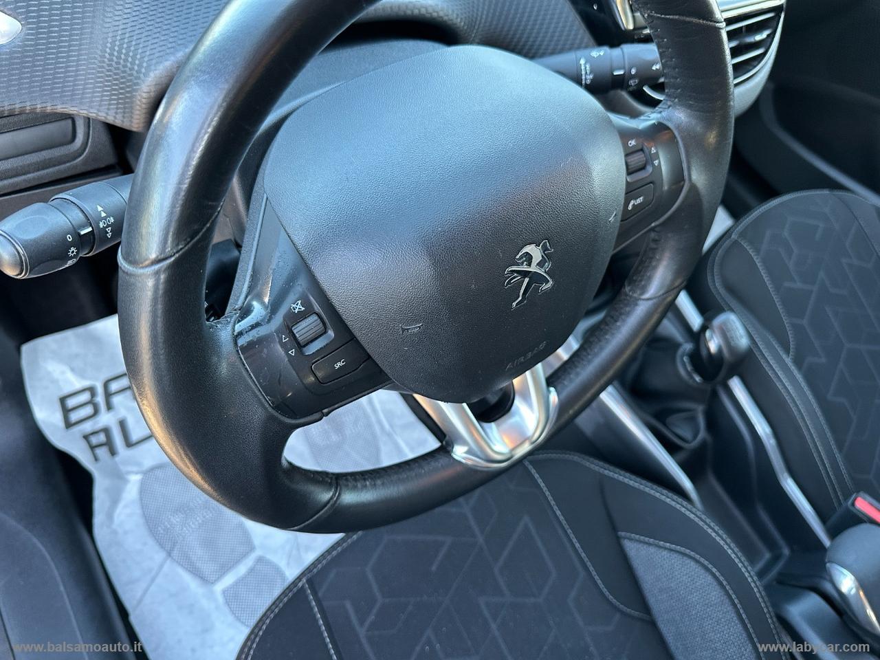 PEUGEOT 2008 BlueHDi 100 Allure