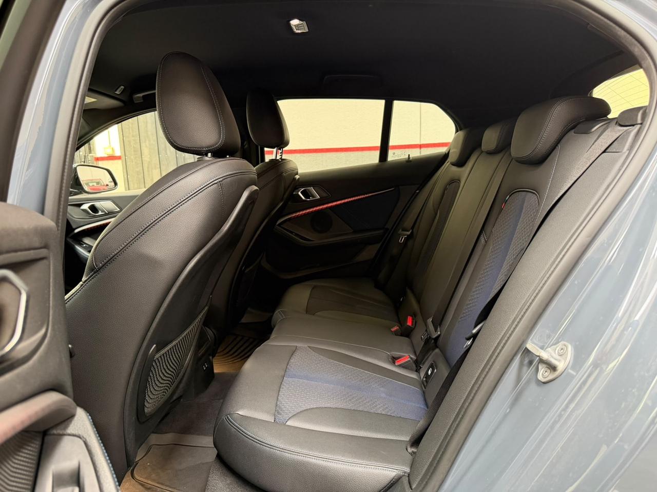 Bmw 116 116d 5p. Msport