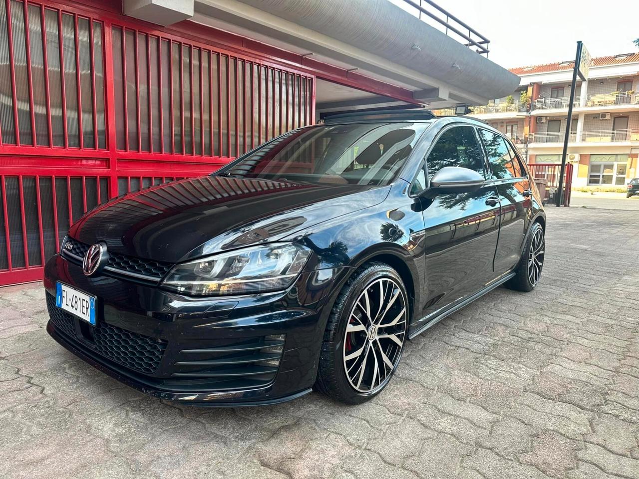 Volkswagen Golf GTD 2.0 TDI DSG 5p. BlueMotion Technology