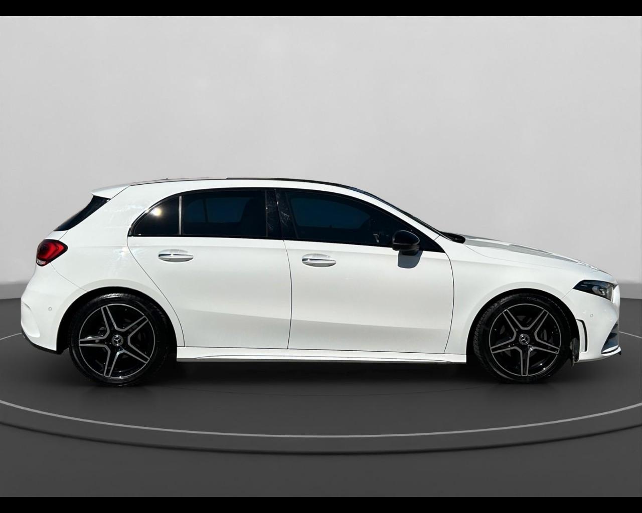 Mercedes-Benz Classe A - W177 2018 - A 180 d Premium auto