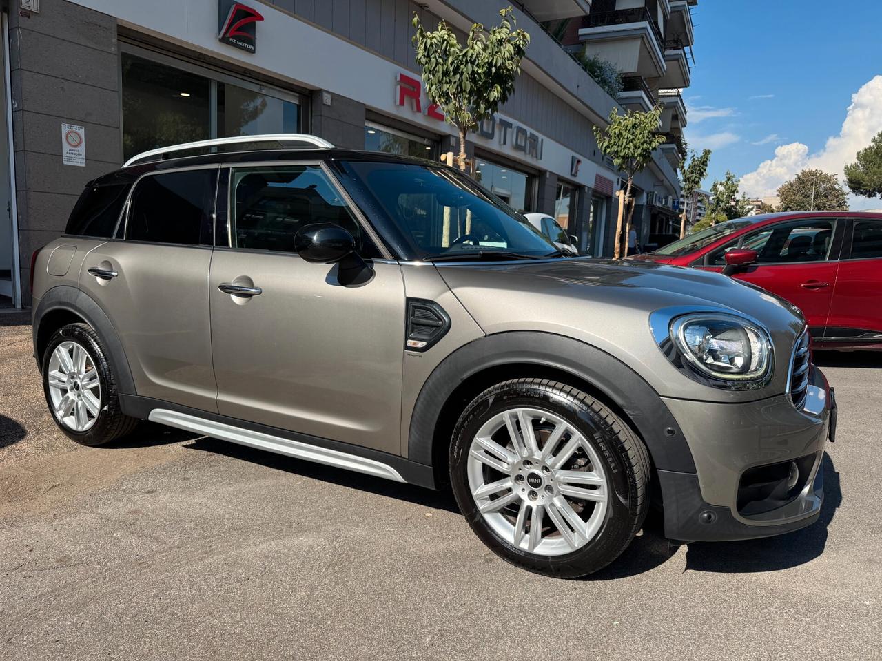 Mini Cooper Countryman 1.5 Hype AUTOMATICA-restyling+LED+C.18"+NAVI+PELLE