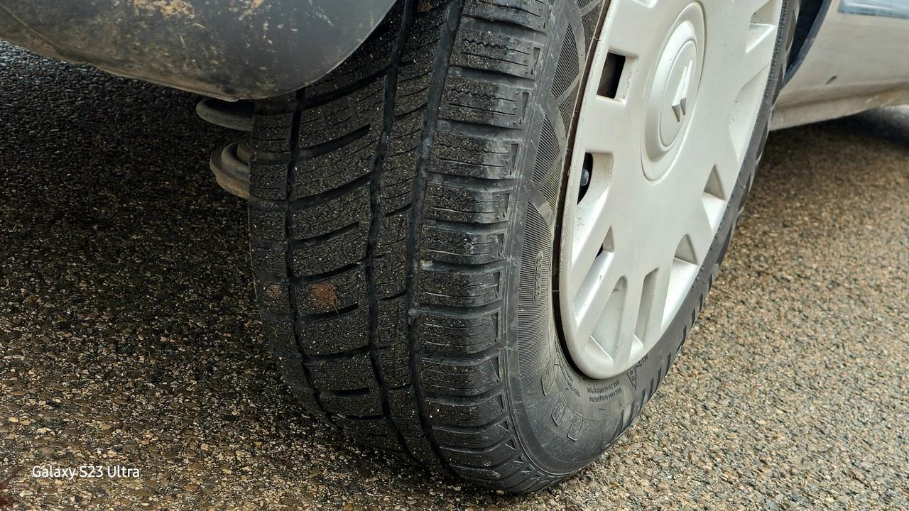 C3 80000km ok neopatentati garantita 12 mesi