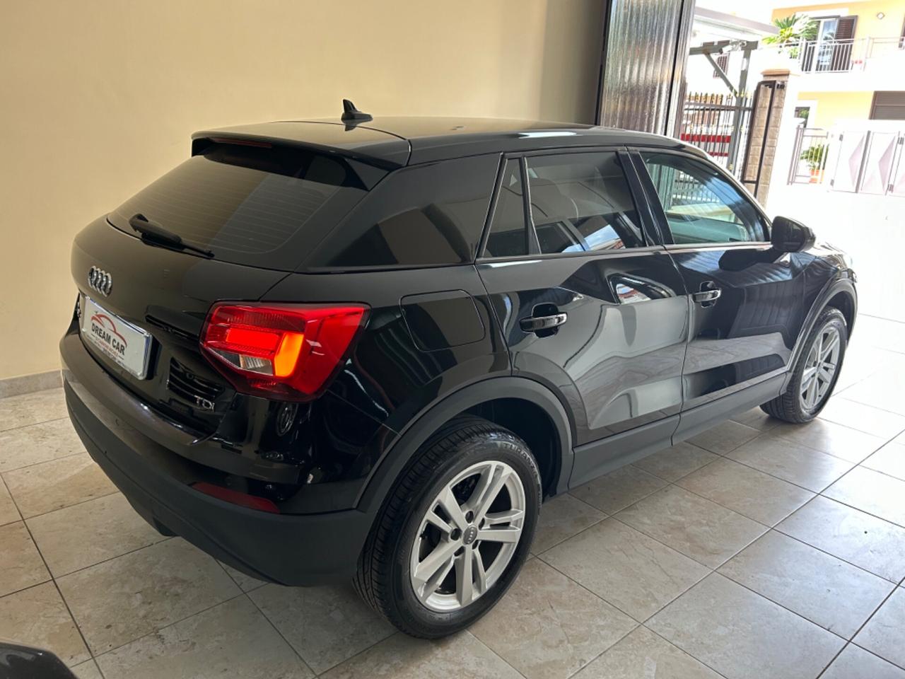 Audi Q2 1.6 TDI Business NAVI