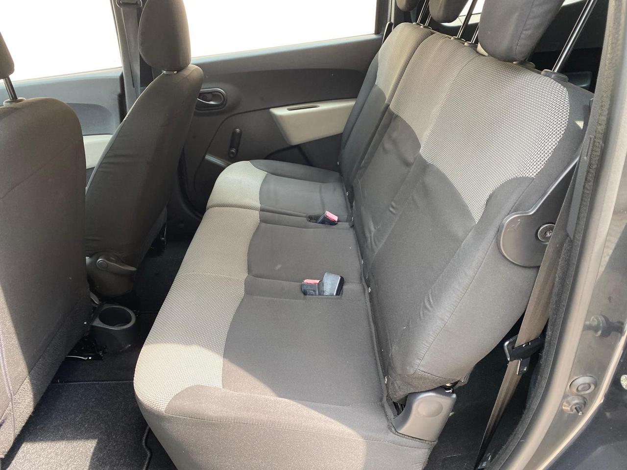 Lodgy 1.6 8V 85CV 7 posti neopatentati Euro 6b