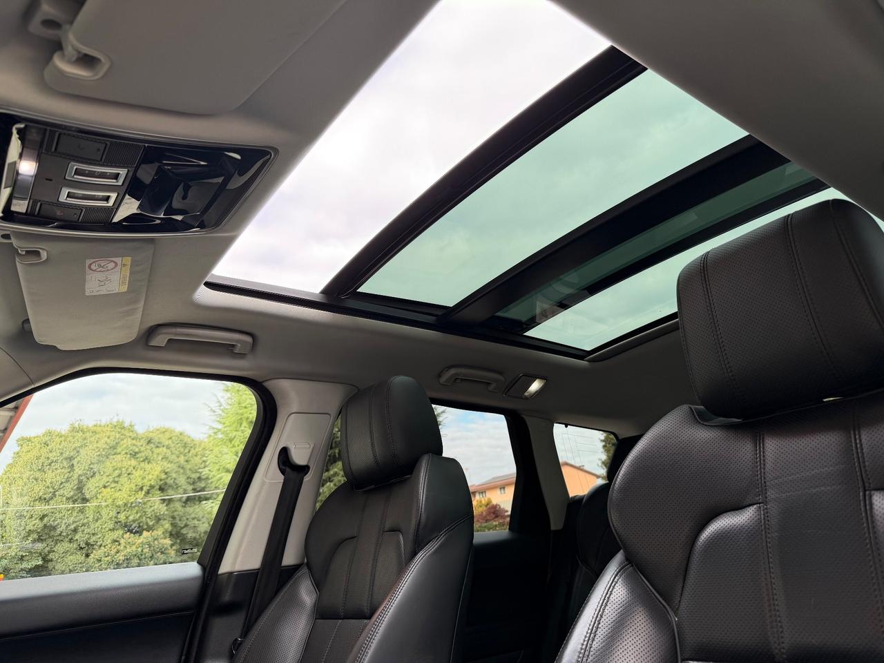 Land Rover Range Sport 3.0 TDV6 HSE Dynamic
