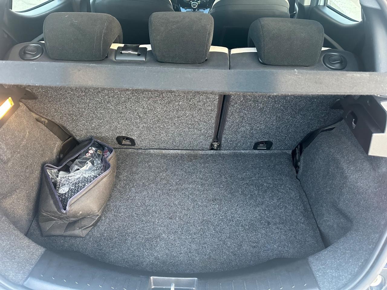 Lancia YPSILON 1.2 GPL 2016 - BELLA