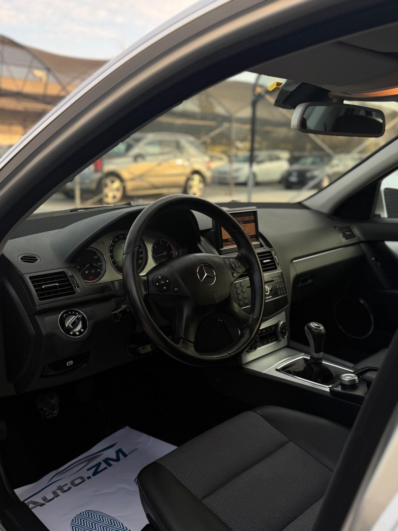 Mercedes-benz C 250 CDI BlueEFFICIENCY Avantg. AMG