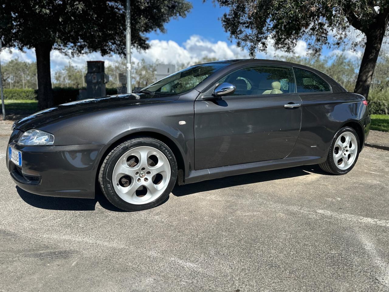 Alfa Romeo GT 1.9 MJT 150cv Luxury Tagliandata