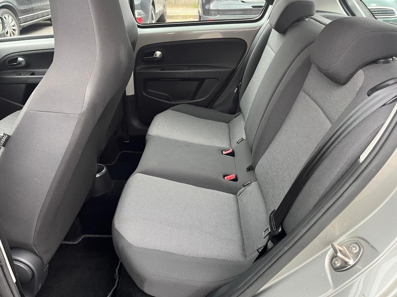 Volkswagen up! 1.0 5p. move