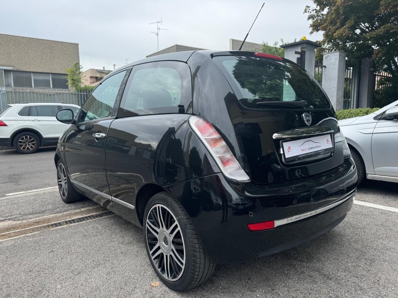 Lancia Ypsilon 1.2 Platino