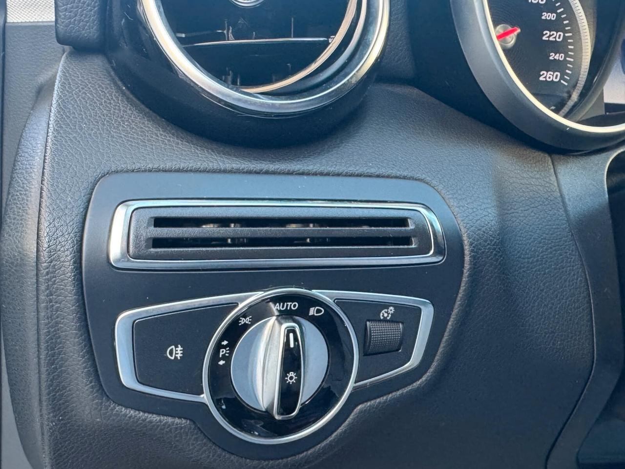 Mercedes-benz C 220 d S.W. Premium
