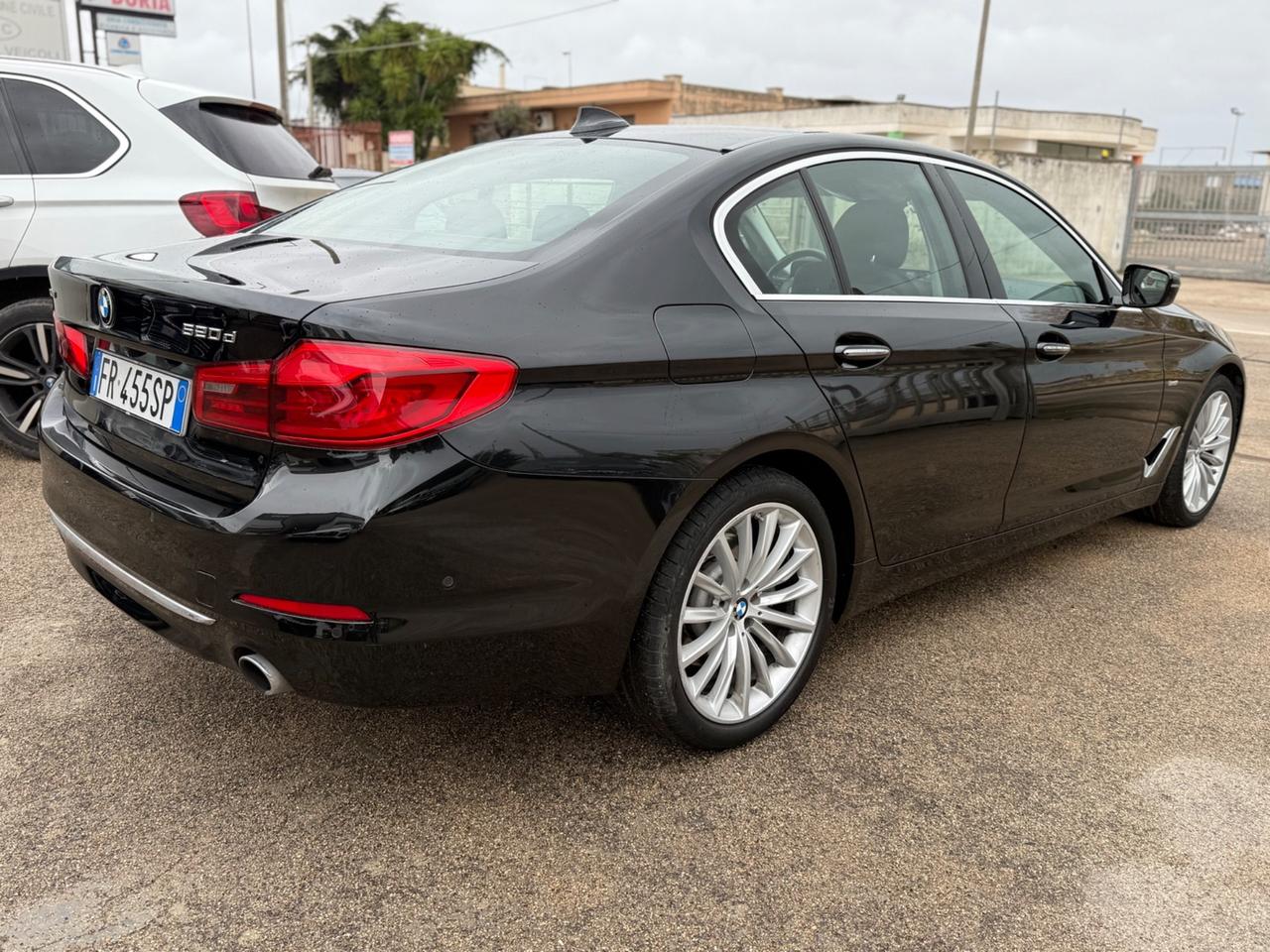 Bmw 520 520d xDrive Luxury