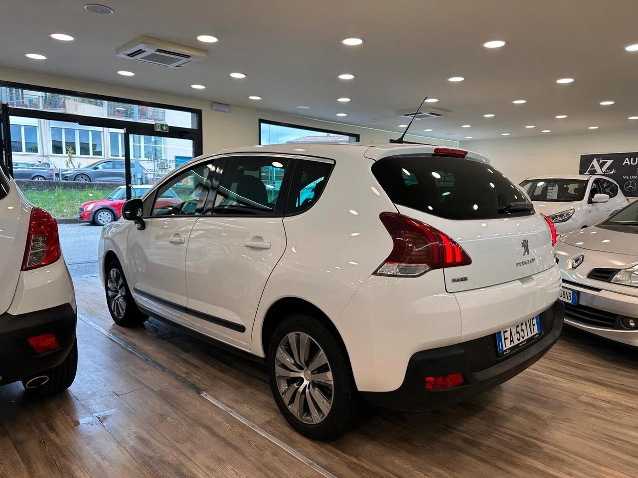 Peugeot 3008 BlueHDi 120 S&S Business