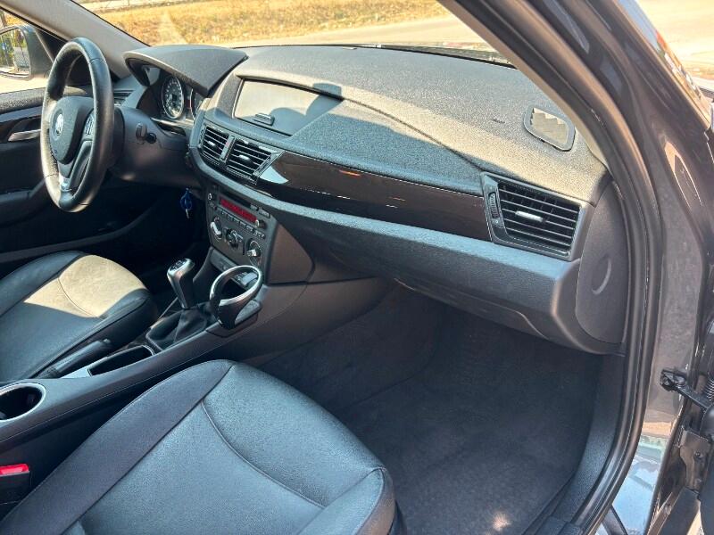 BMW X1 (E84) X1 sDrive16d X Line