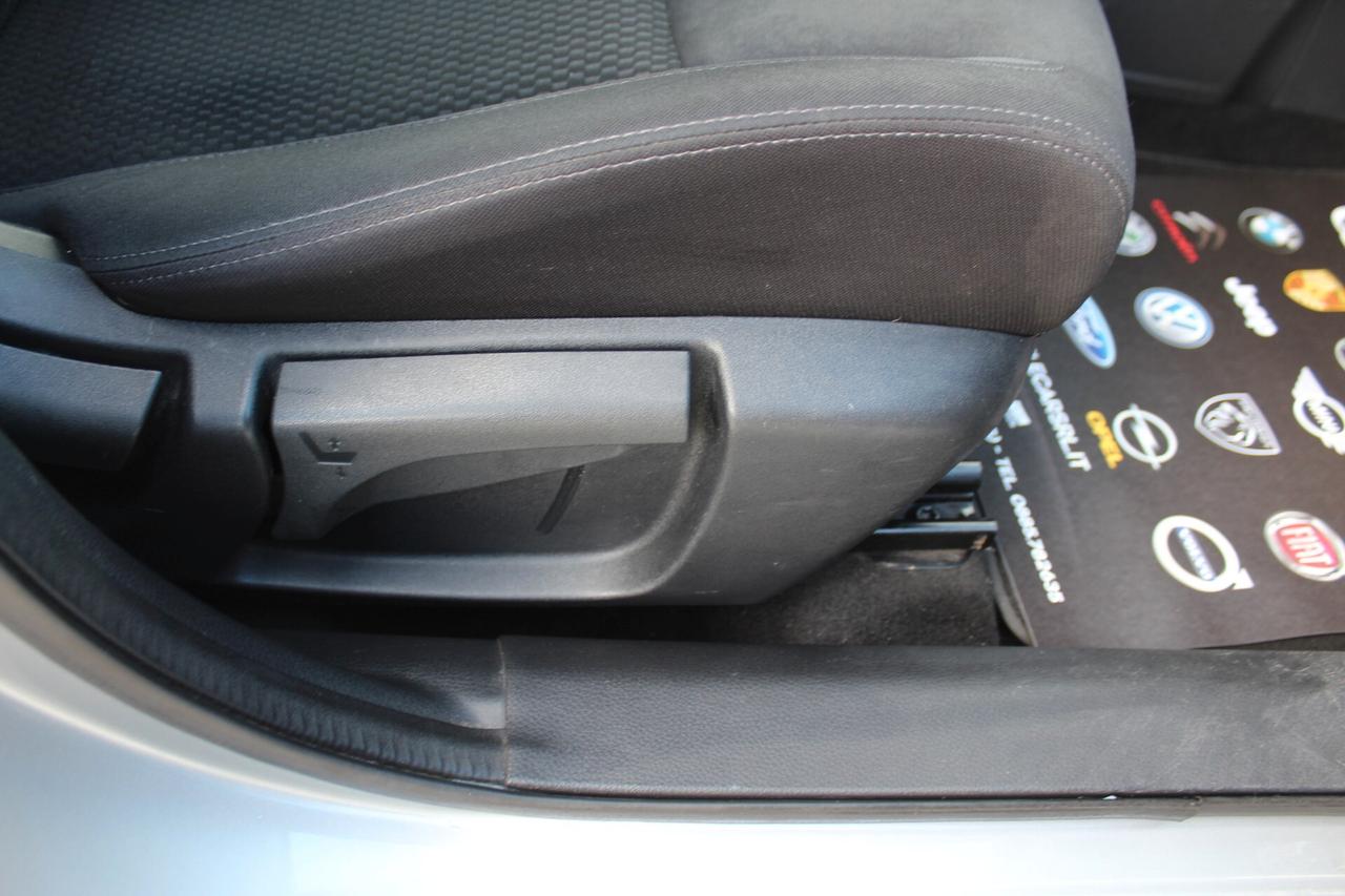 Nissan Qashqai 1.5 dCi 115 CV DCT Business