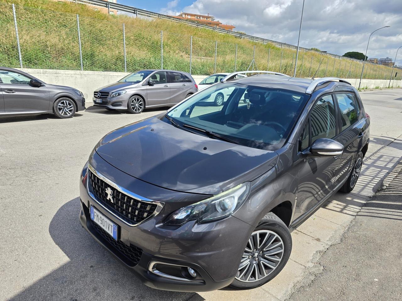 Peugeot 2008 PureTech 82 Allure