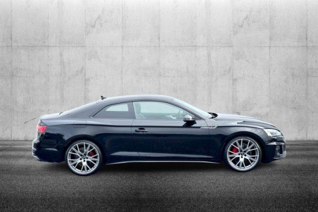 AUDI A5 40 TFSI quattro S tronic S line edition