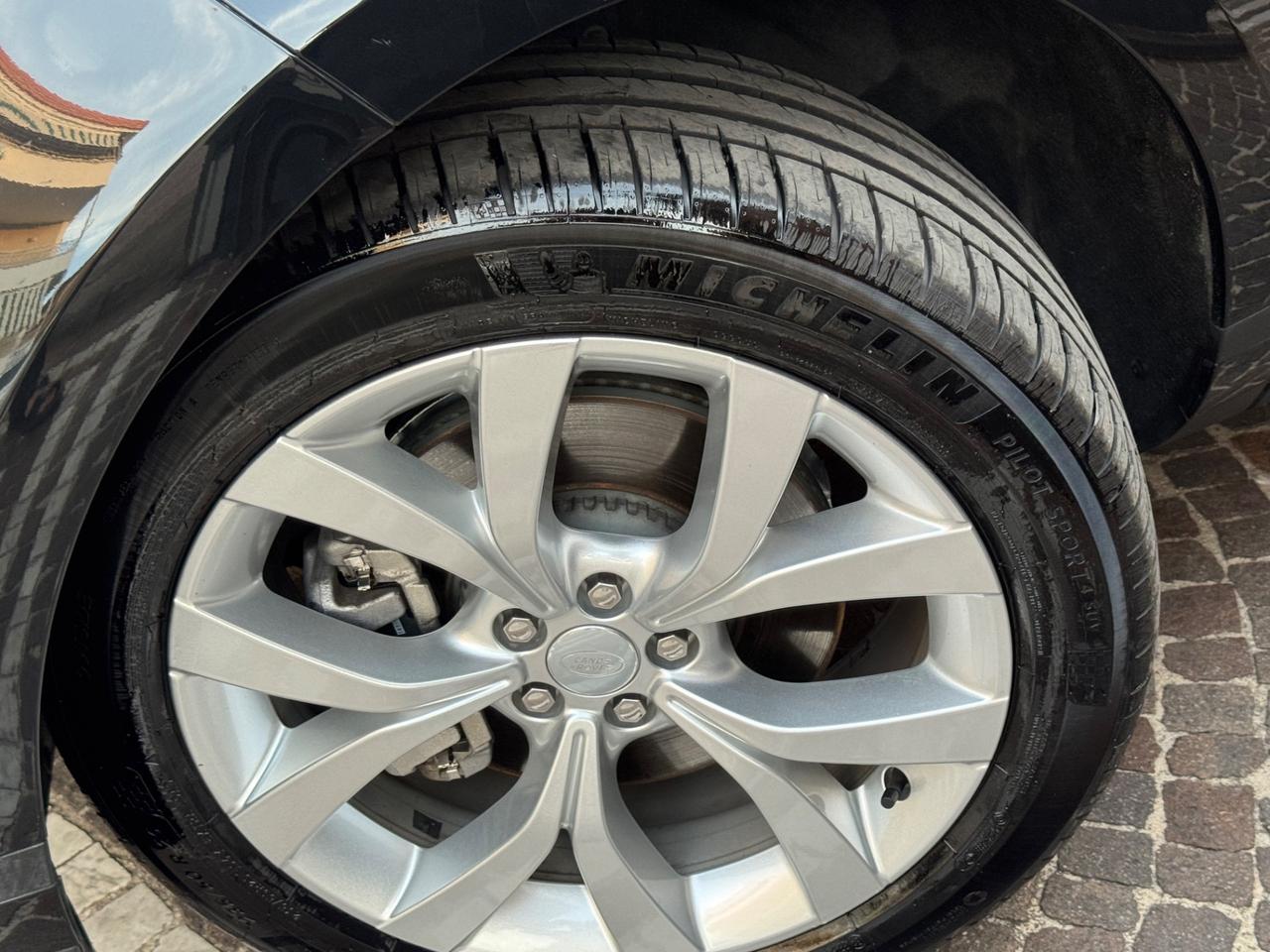 Land Rover Range Evoque 2.0D I4 163 CV AWD Auto R-Dynamic SE TETTO APRIBILE
