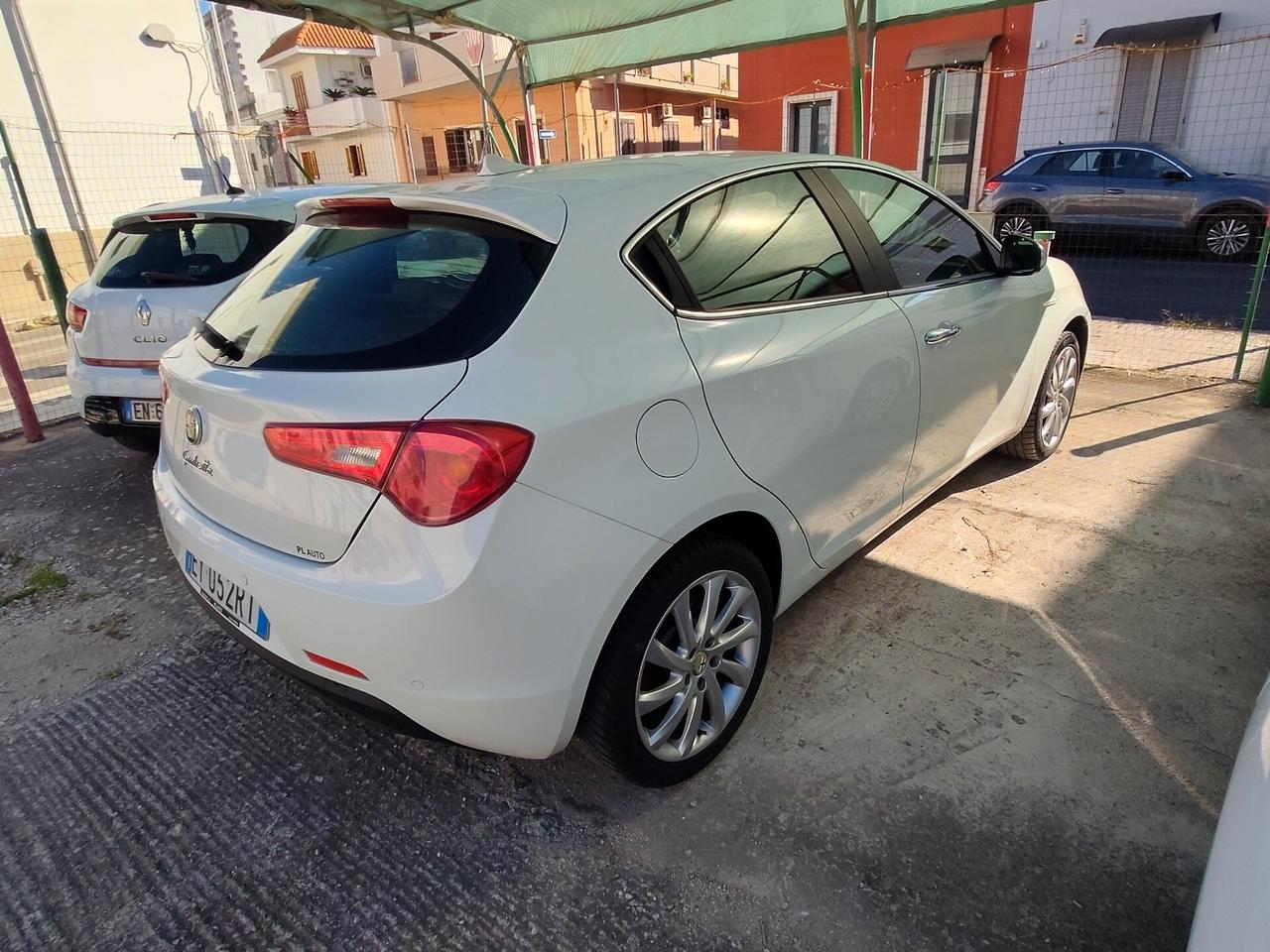 Alfa Romeo Giulietta 1.6 JTDm-2 105 CV Distinctive