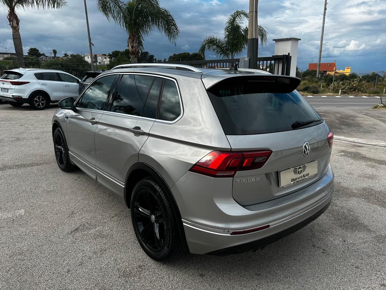 Volkswagen Tiguan 2.0 TDI SCR DSG Sport BlueMotion Technology