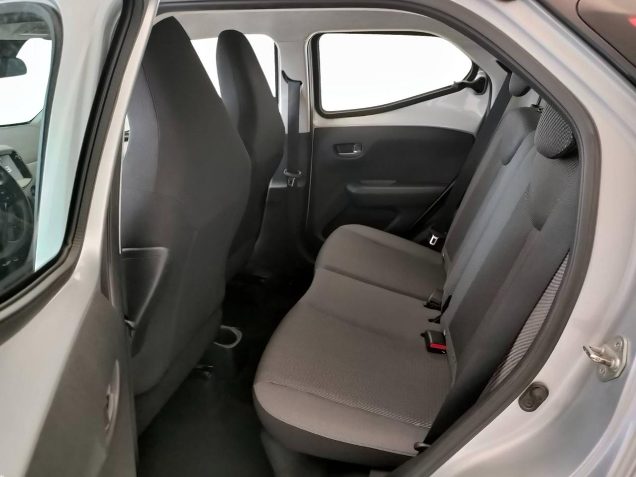 TOYOTA Aygo II 2018 5p - Aygo 5p 1.0 x-play 72cv