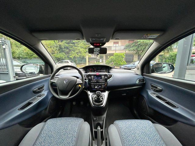 LANCIA Ypsilon 1.0 FireFly 5 porte Hybrid Gold *PREZZO PROMO*