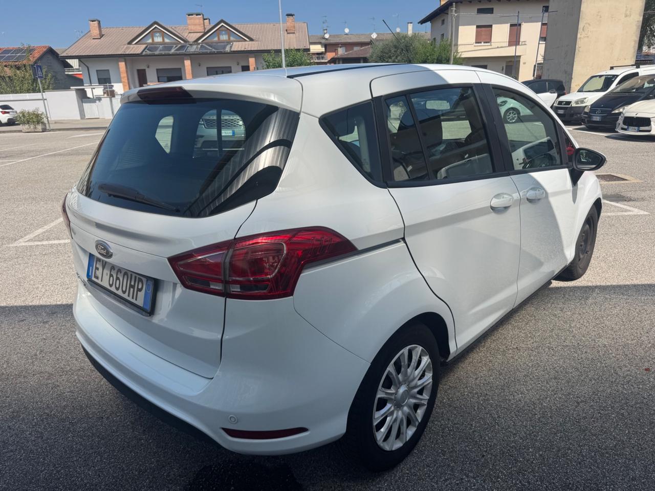 Ford B-Max 1.5 TDCi 75 CV