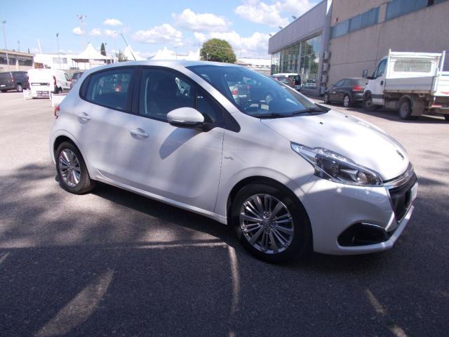 PEUGEOT - 208 - BlueHDi 100 S&S 5p. Active