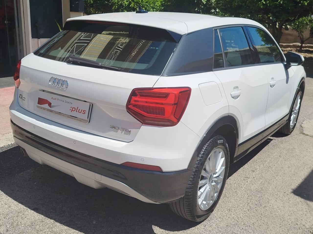 Audi Q2 S tronic 1.6 116CV Design 2020 TETTO NEO