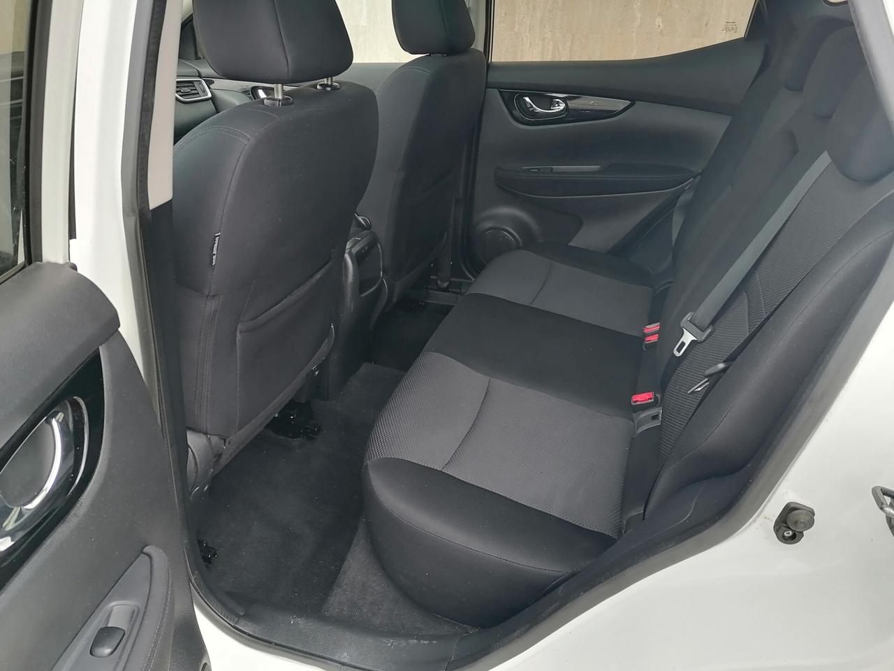 Nissan Qashqai 1.5 dCi TEKNA TETTO PANORAMICO 2017